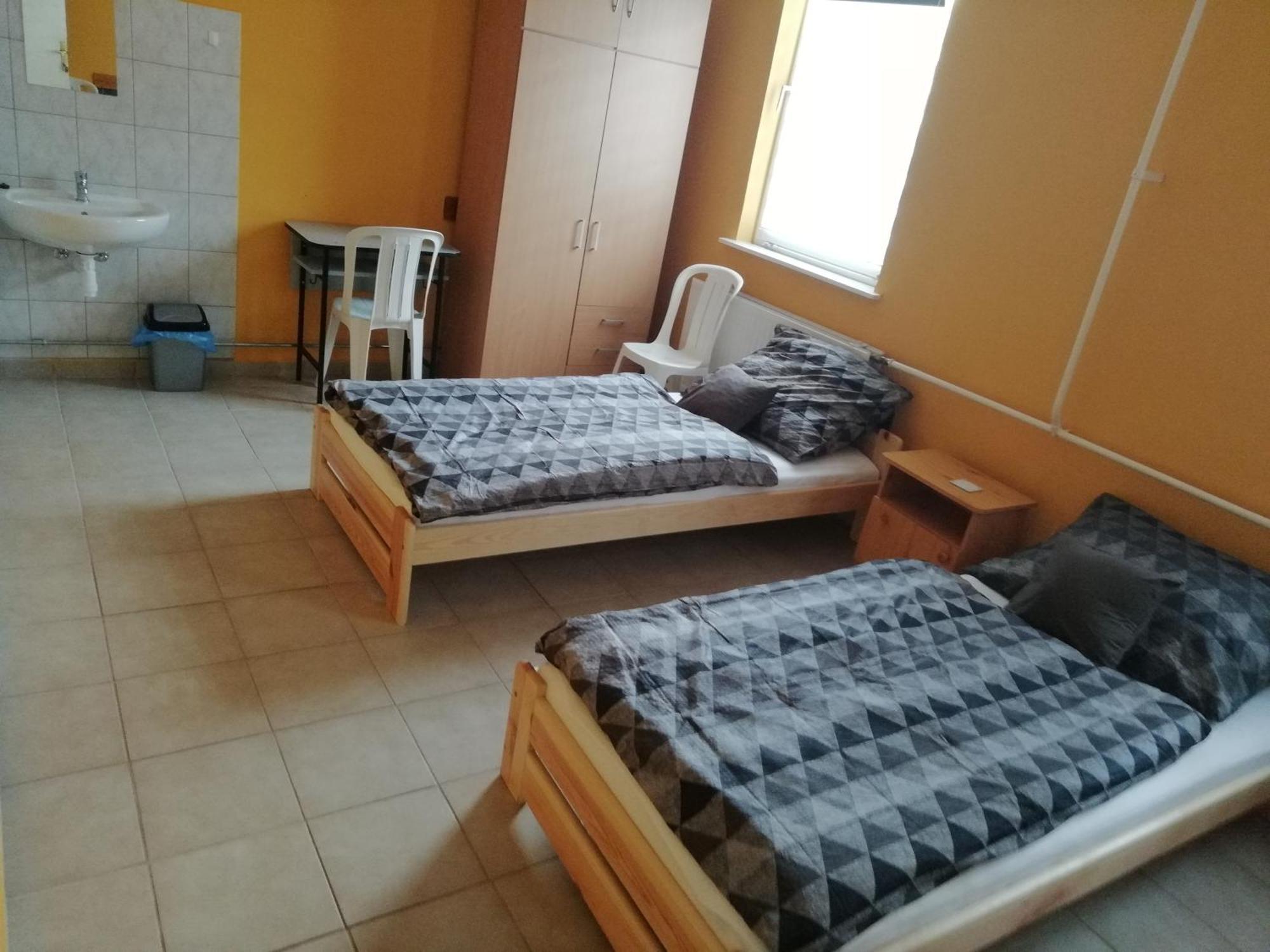 COLLINGO Belvárosi Szállás Kazincbarcika Quarto foto